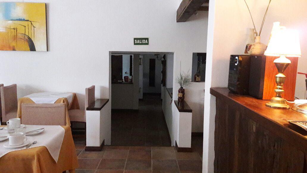 Hostería Sajonia Villa Gesell Exterior foto